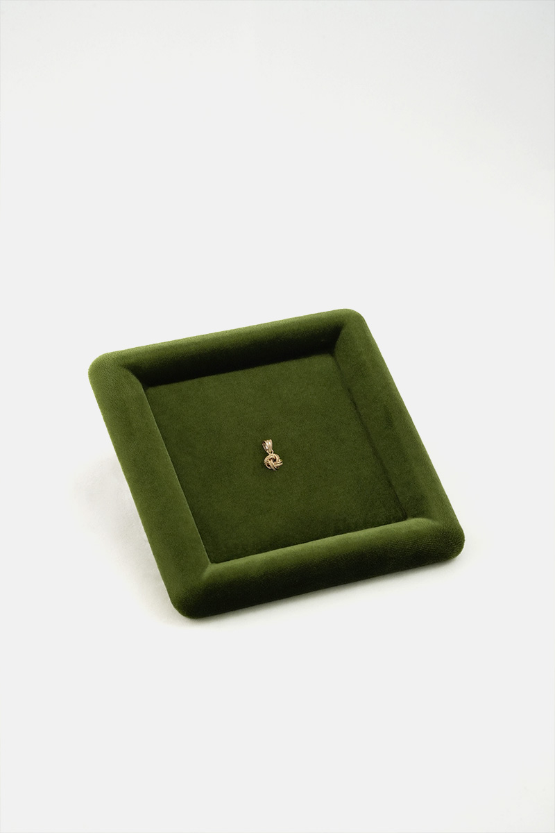 Luxury 18kGold Knot Pendant
