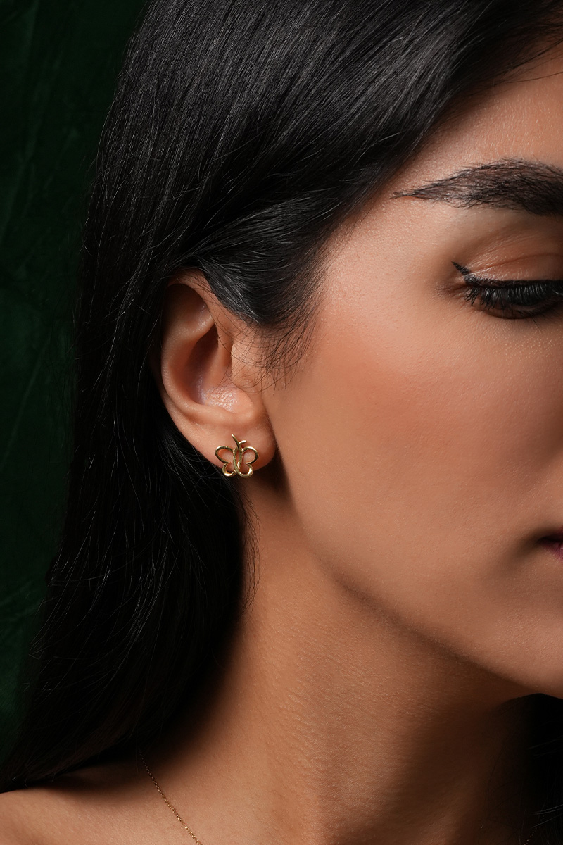 18K Gold Butterfly Stud Earrings - Image 2
