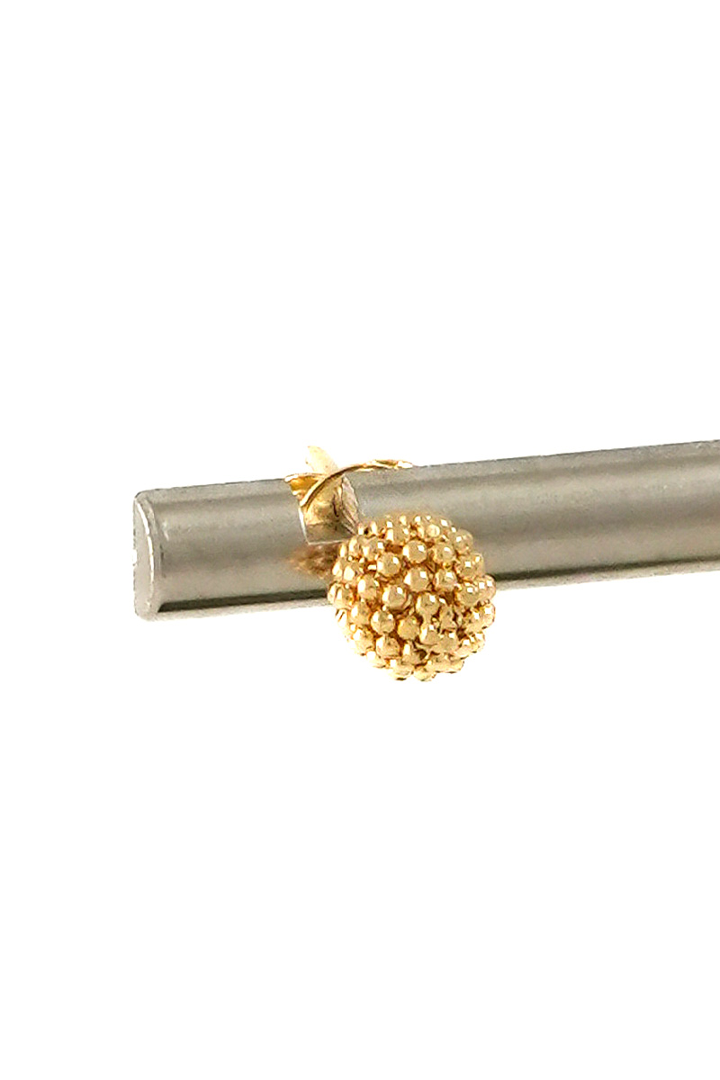 18K Gold Textured Stud Earrings - Image 2