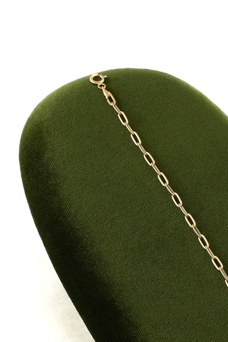 Luxury 18K Gold Paperclip Link Bracelet - Image 2