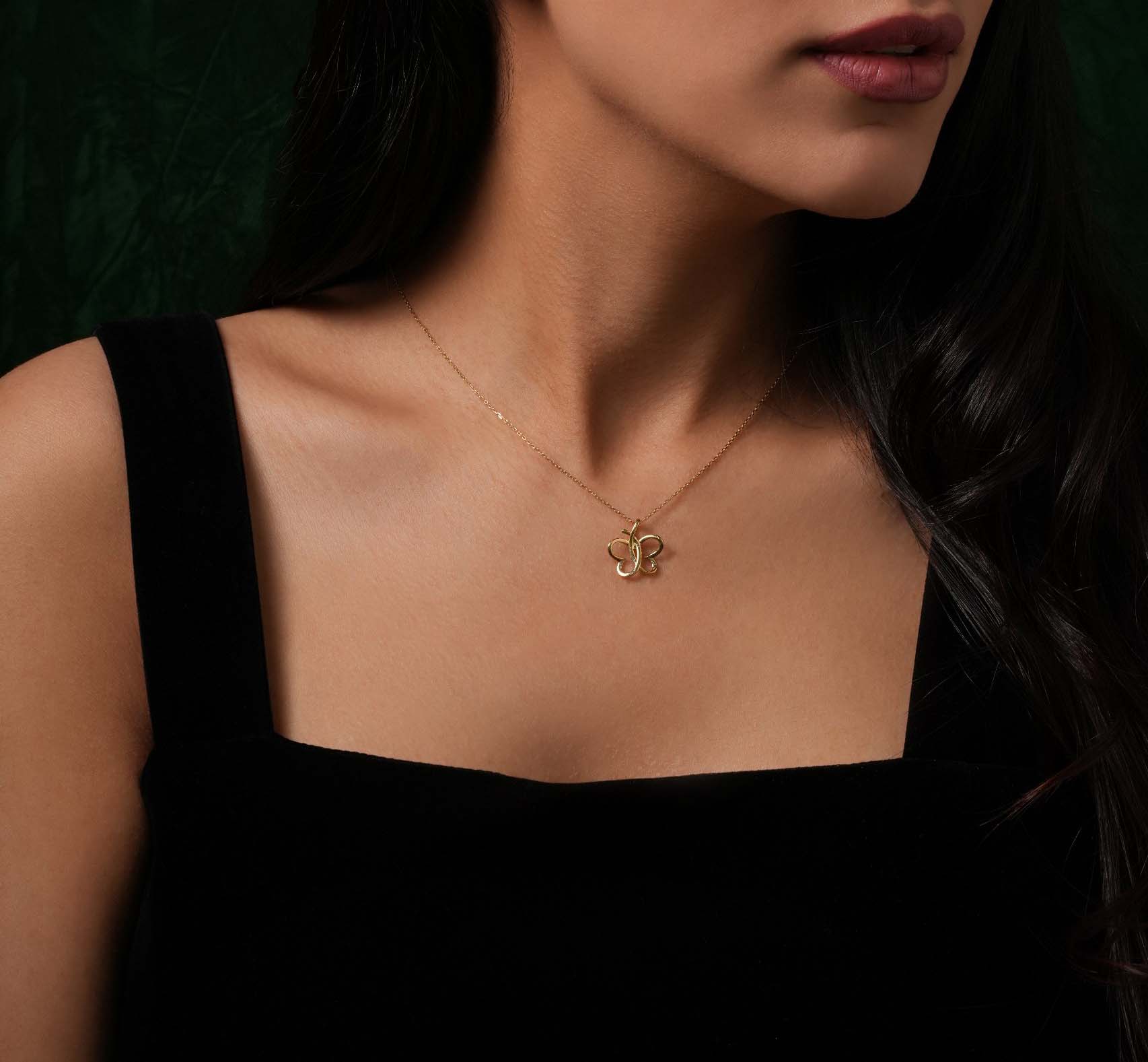 18K Gold Butterfly Pendant - Image 2
